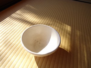茶碗「山めぐり―兎」本田健×本田恵美(陶芸)2012年